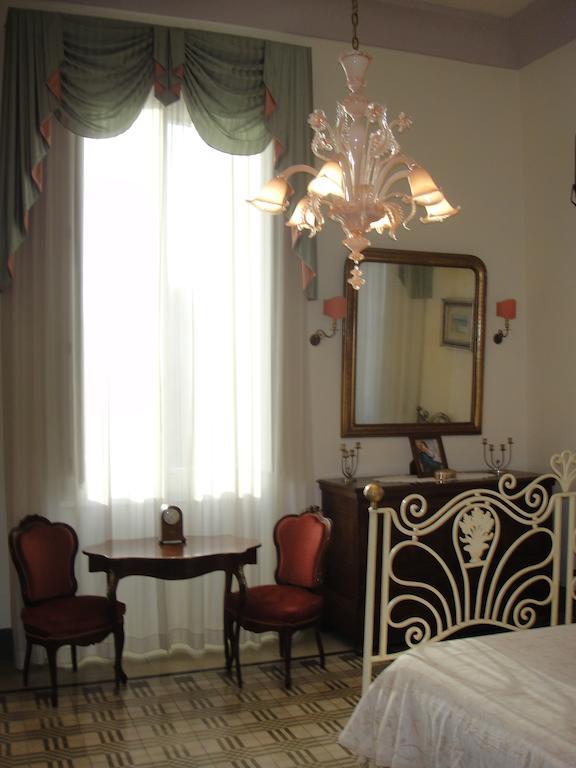Antica Dimora Villa Della Lupa Lecce Pokoj fotografie
